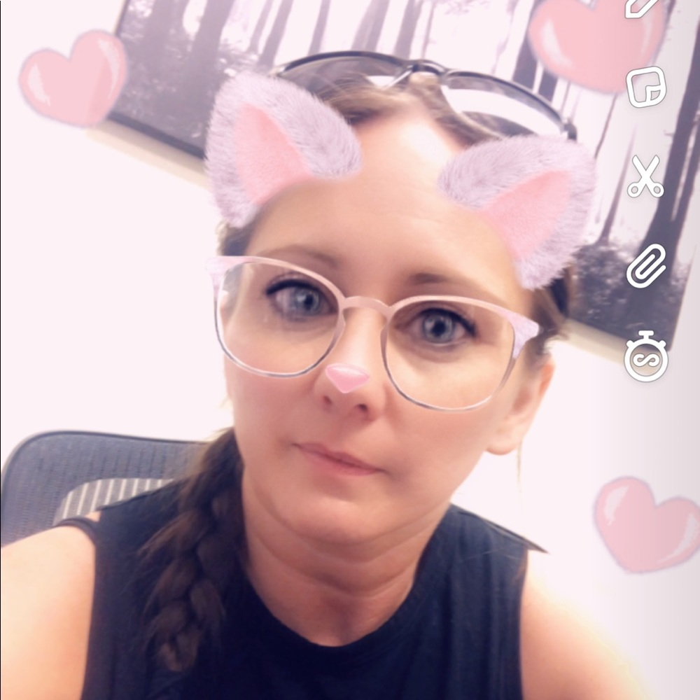 Meet your Posher, Cristy